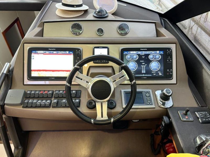 Prestige 550 FLY