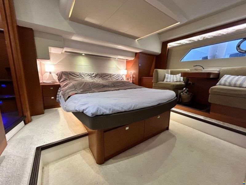 Prestige 550 FLY