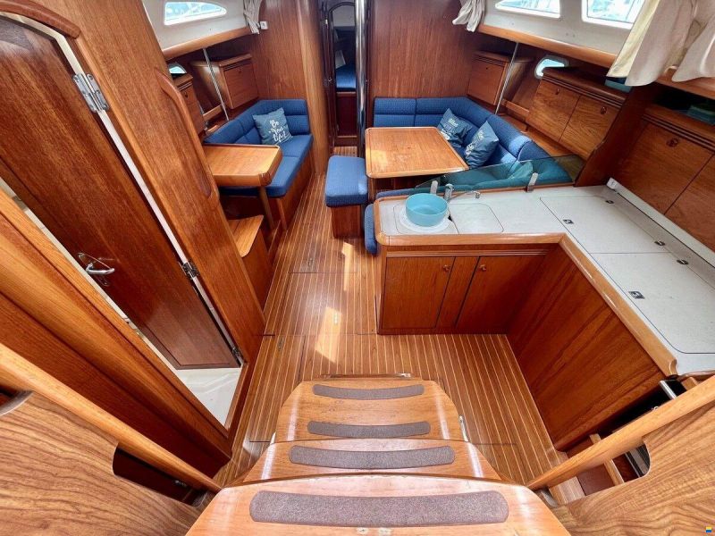 Jeanneau Sun Odyssey 43