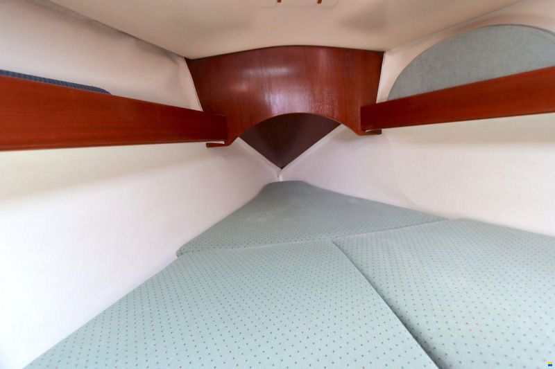 Beneteau Oceanis 300