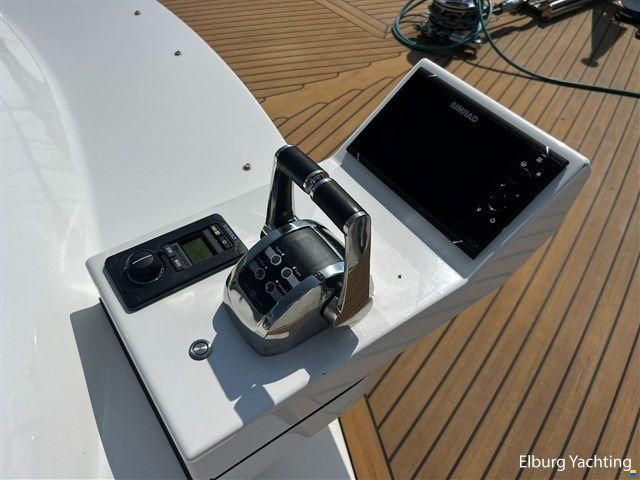 Steeler Yachts 50S - Long Range