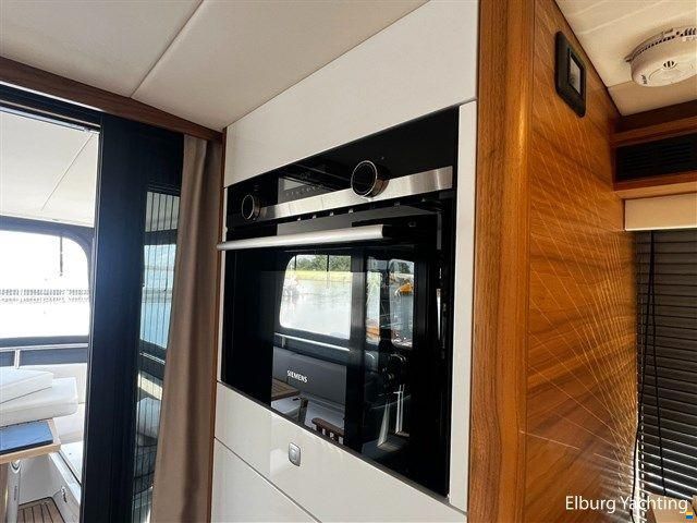 Steeler Yachts 50S - Long Range