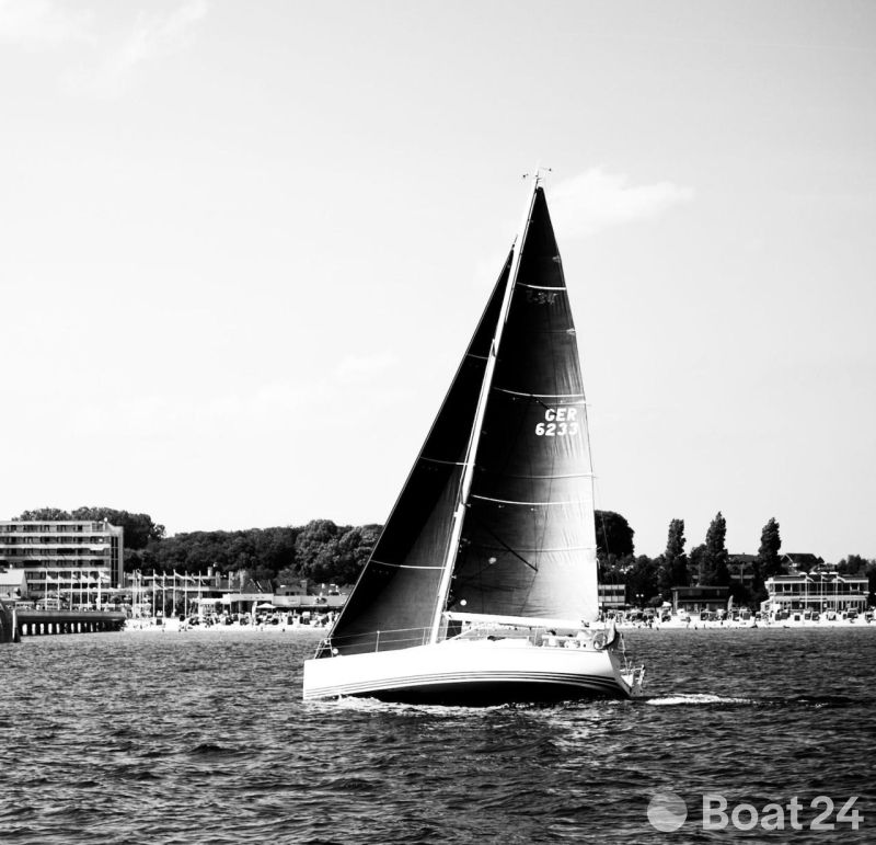 X-Yachts X34