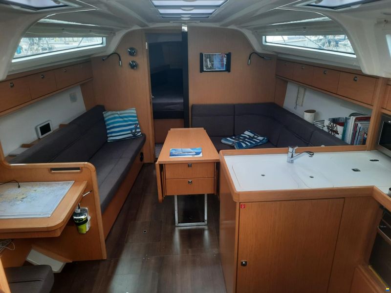 Bavaria 37 Cruiser