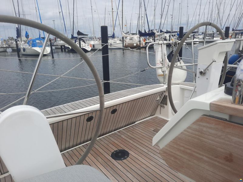 Bavaria 37 Cruiser