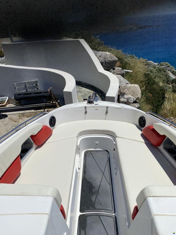 Sea-Doo Challenger SE