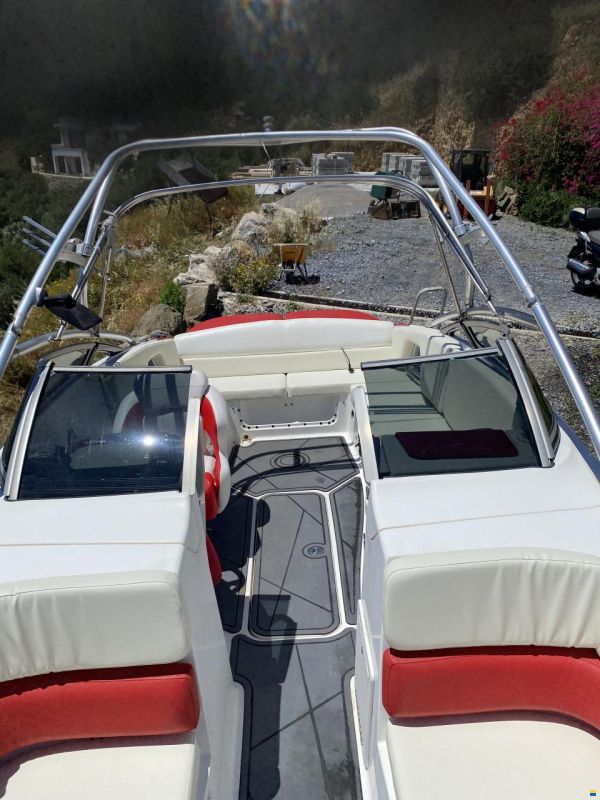 Sea-Doo Challenger SE