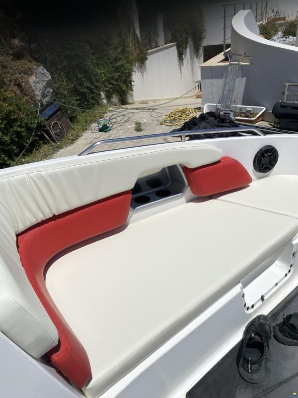 Sea-Doo Challenger SE