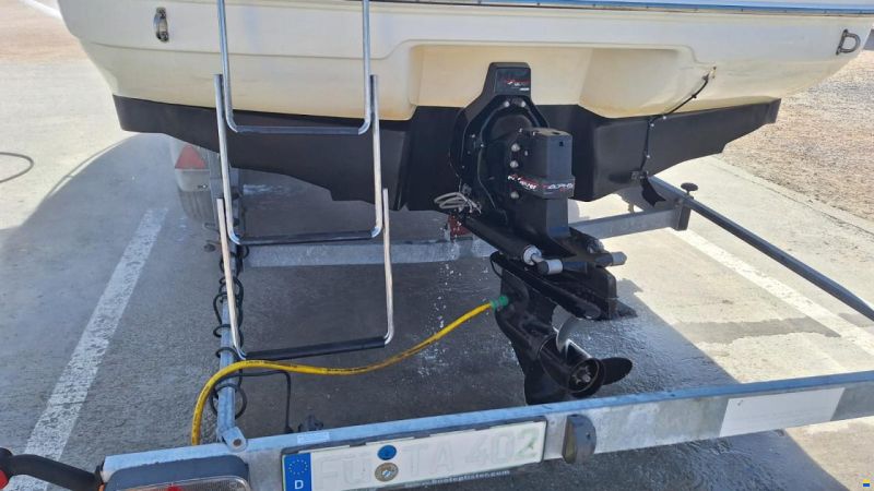 Sea Ray 230 OV