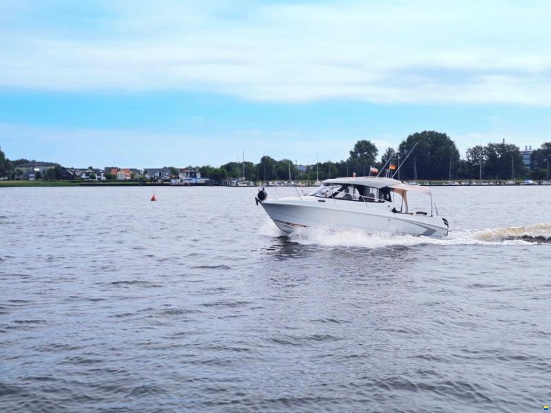 Beneteau Antares 7.80