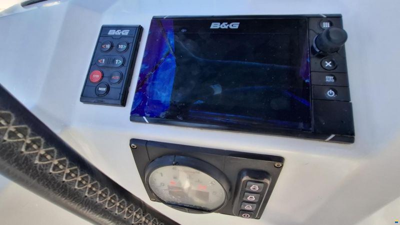 Beneteau Oceanis 38.1