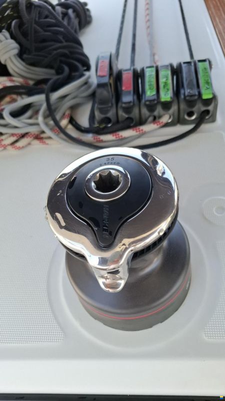 Beneteau Oceanis 38.1