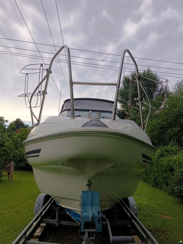Sealine 240 Family Diesel