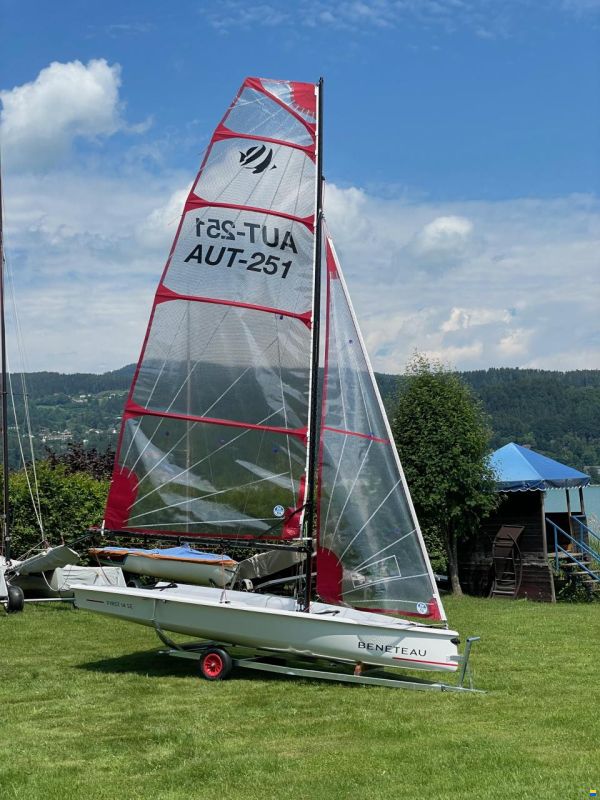 Beneteau First 14 SE