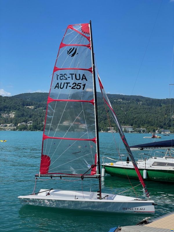 Beneteau First 14 SE