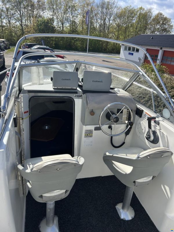 Bayliner trophy