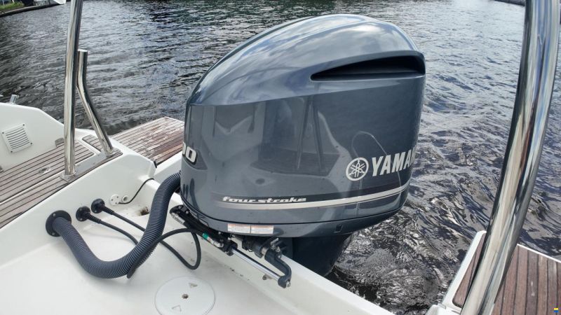 Beneteau Flyer 7.7 Sundeck
