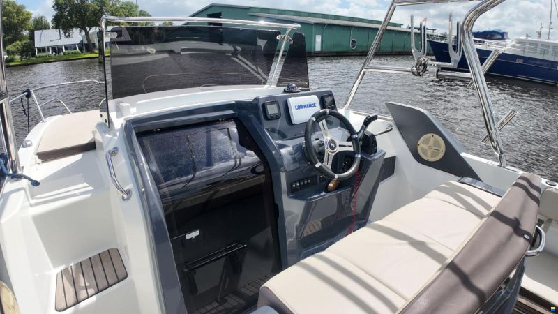 Beneteau Flyer 7.7 Sundeck