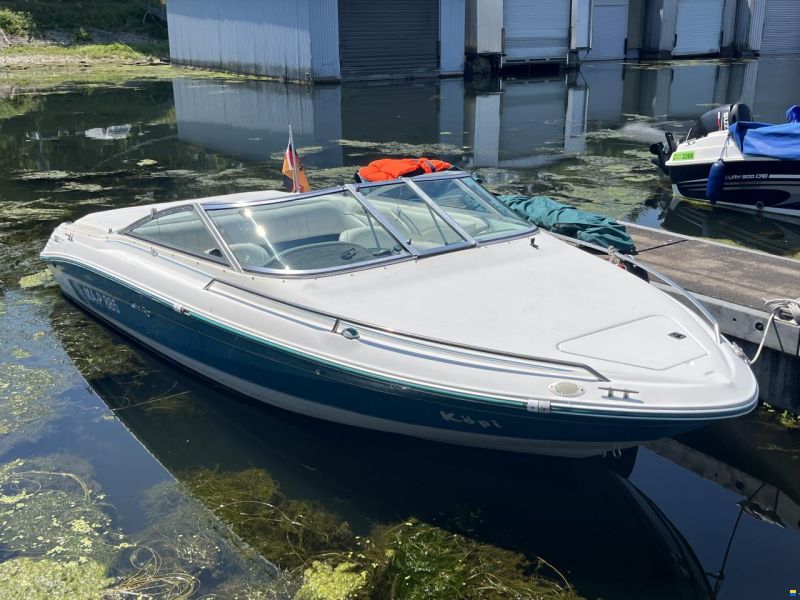 Sea Ray 180 CB Signature