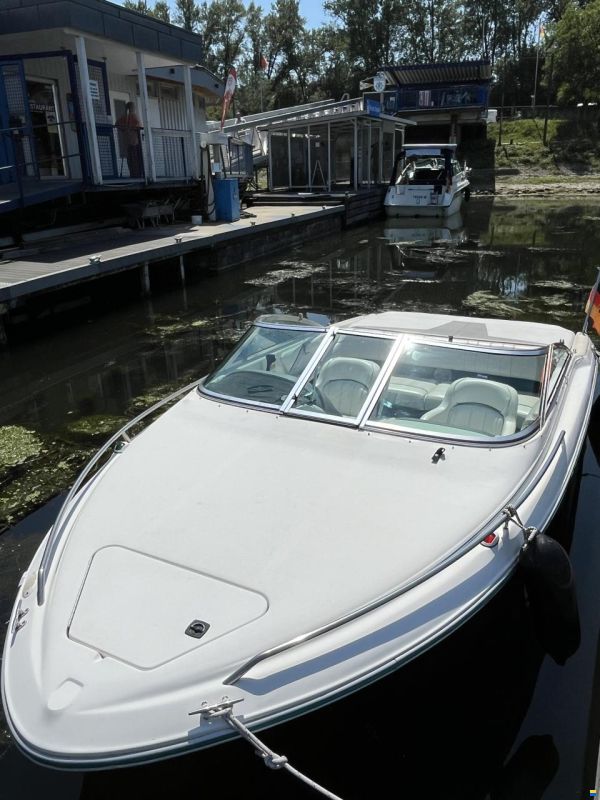 Sea Ray 180 CB Signature