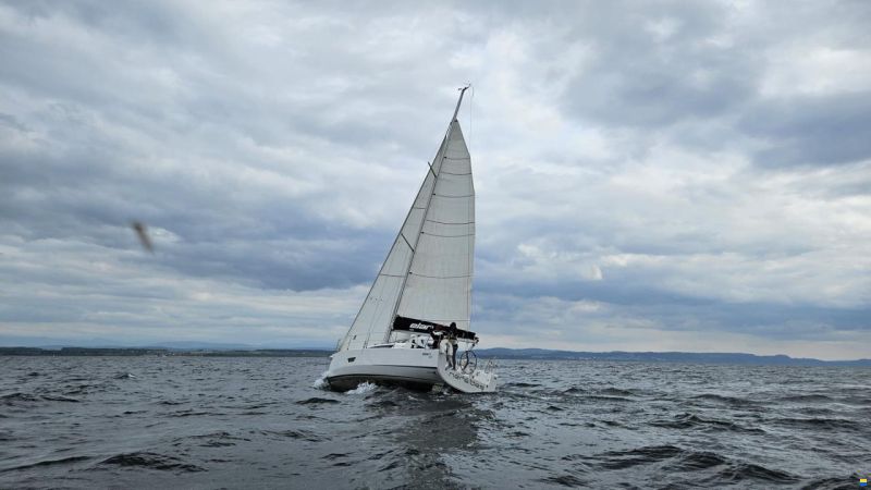Elan E3