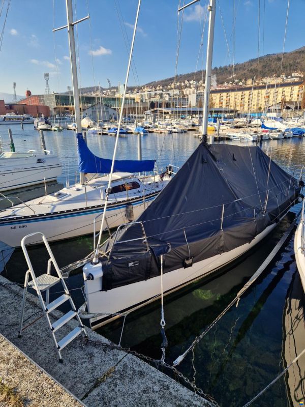 Elan E3