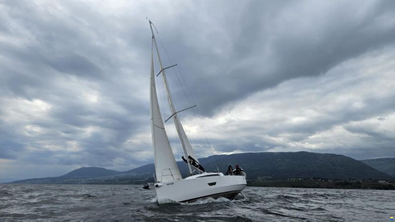 Elan E3