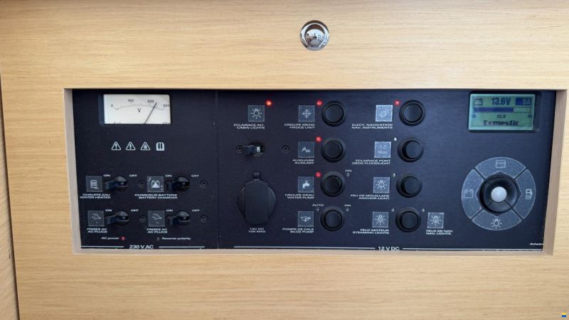 Lagoon 39