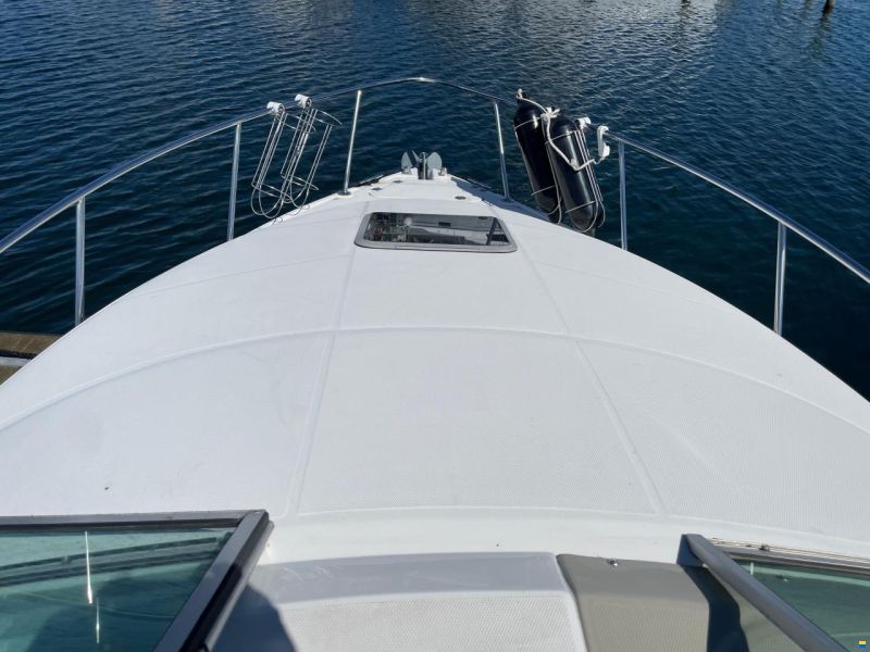 Chaparral 260 signature