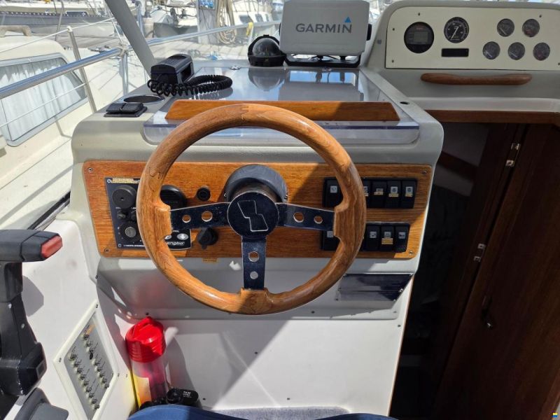 Nimbus 280 Coupe