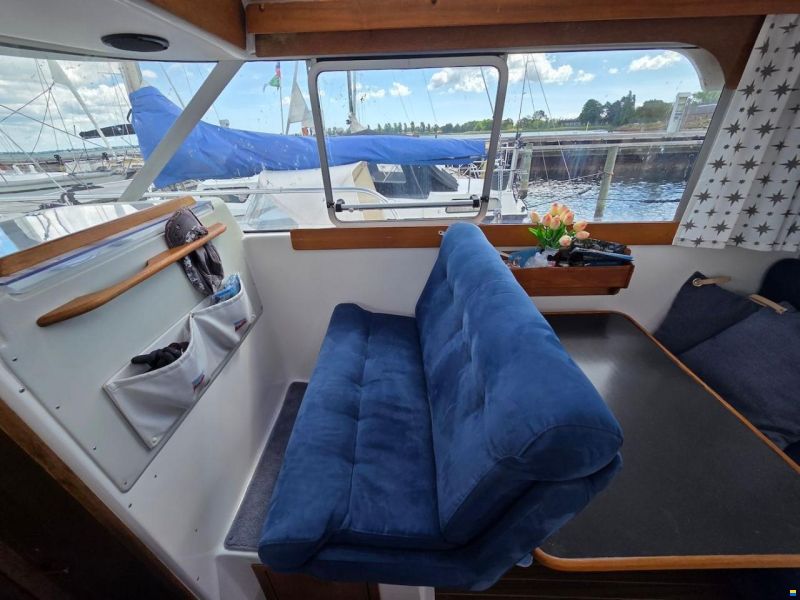 Nimbus 280 Coupe