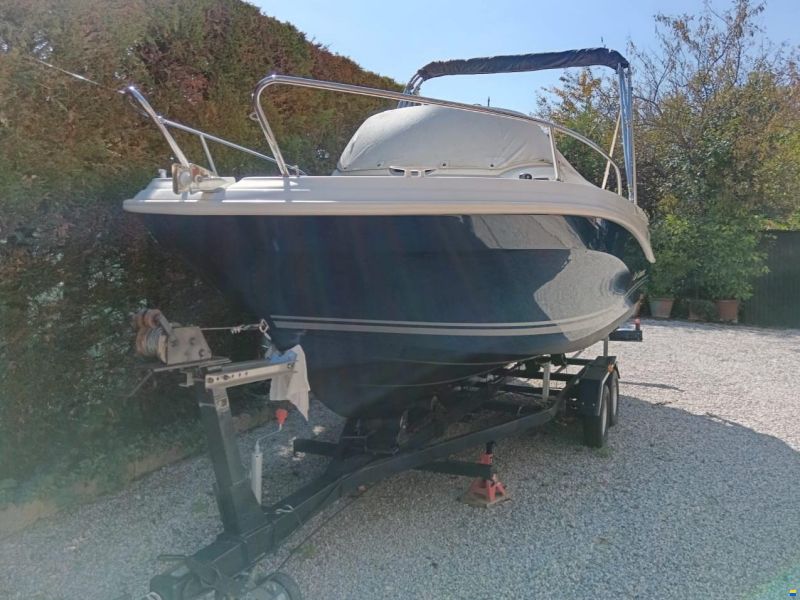 Jeanneau Cap Camarat 5.5 WA Serie 2