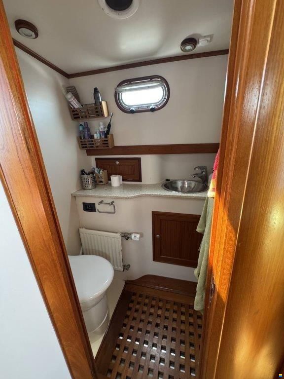 Aquastar 38