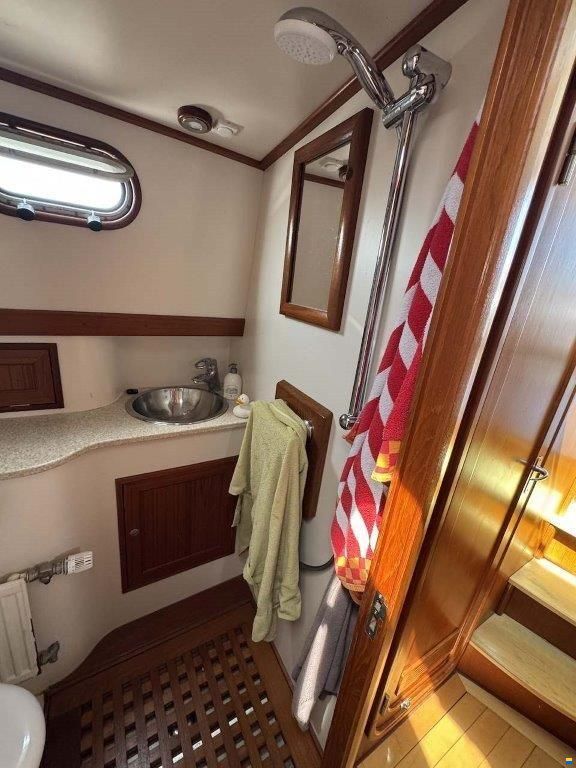 Aquastar 38