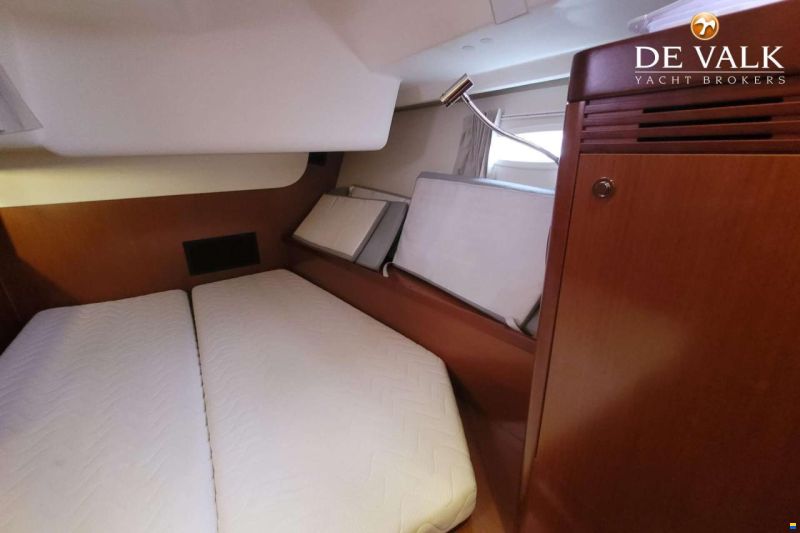 Beneteau Oceanis 54