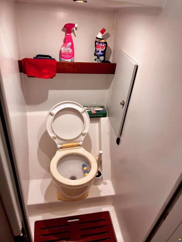 RM Yachts 1350