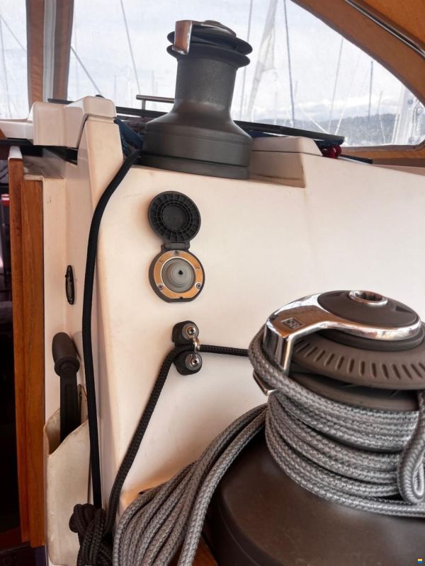RM Yachts 1350