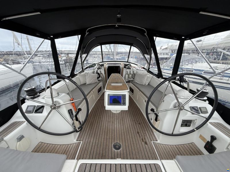 Beneteau Oceanis 40