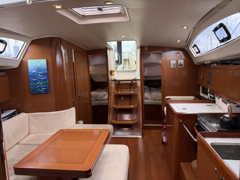 Beneteau Oceanis 40
