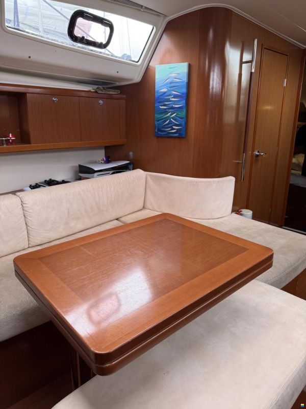 Beneteau Oceanis 40