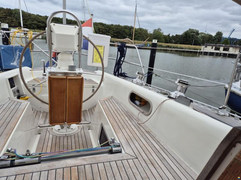 Sweden Yachts C34