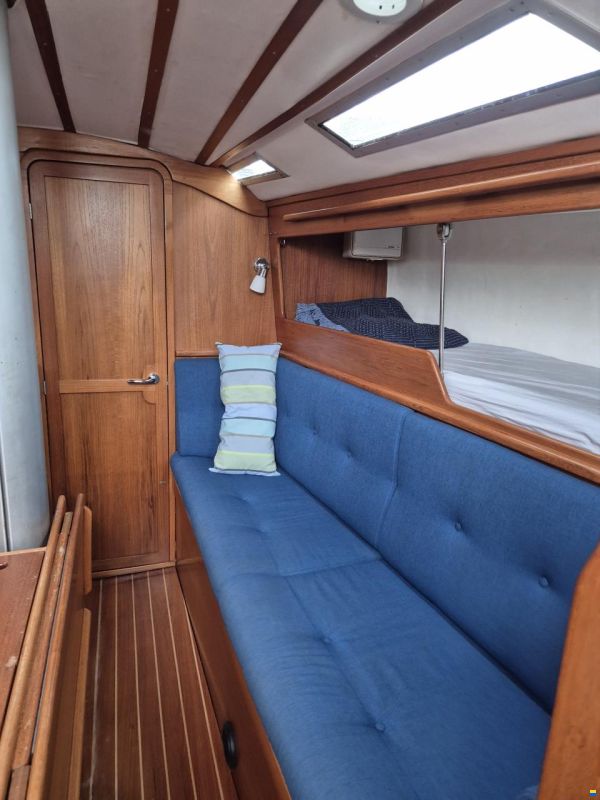 Sweden Yachts C34