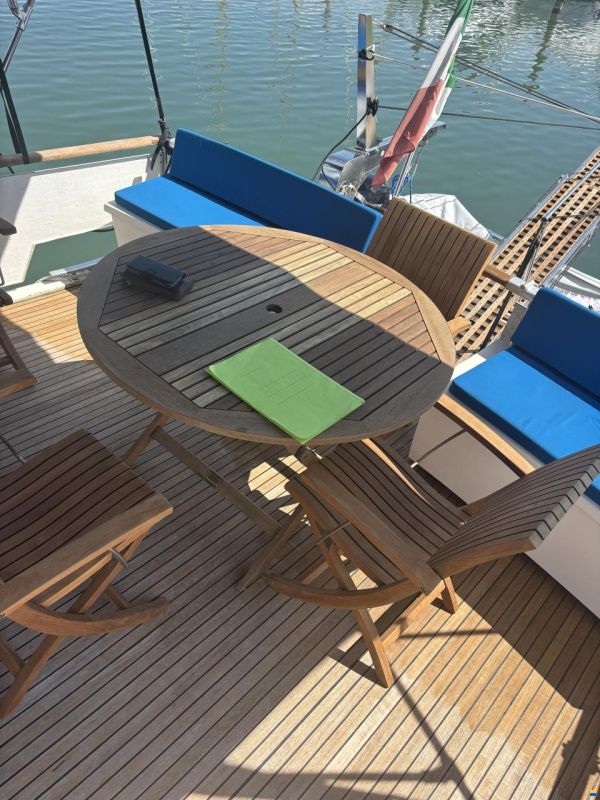 Condor Comtess 44
