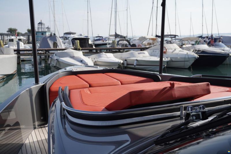 Cranchi A46 Luxury Tender