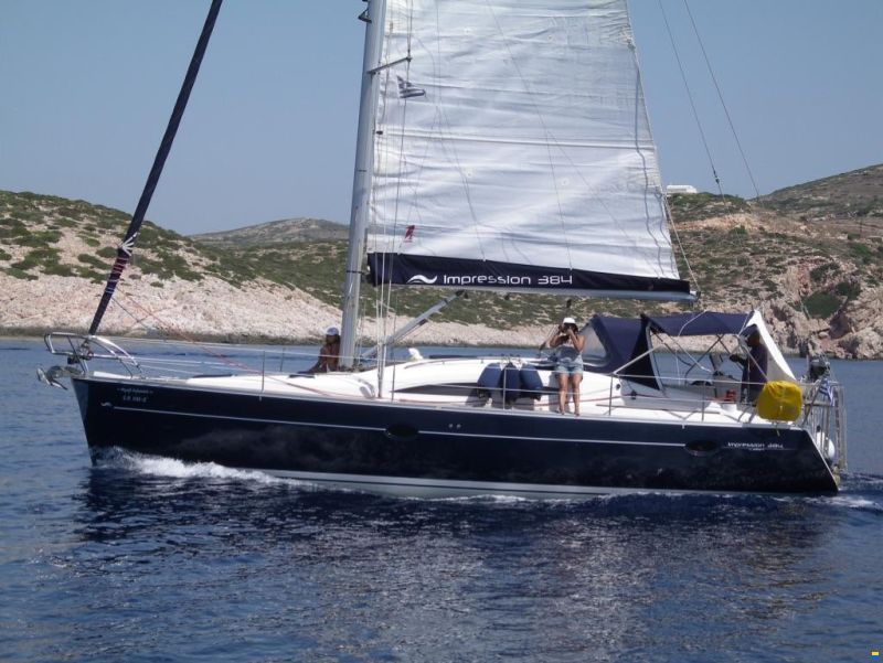 Elan 384