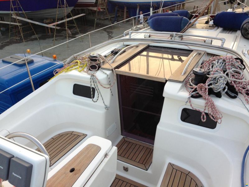 Elan 384 impression