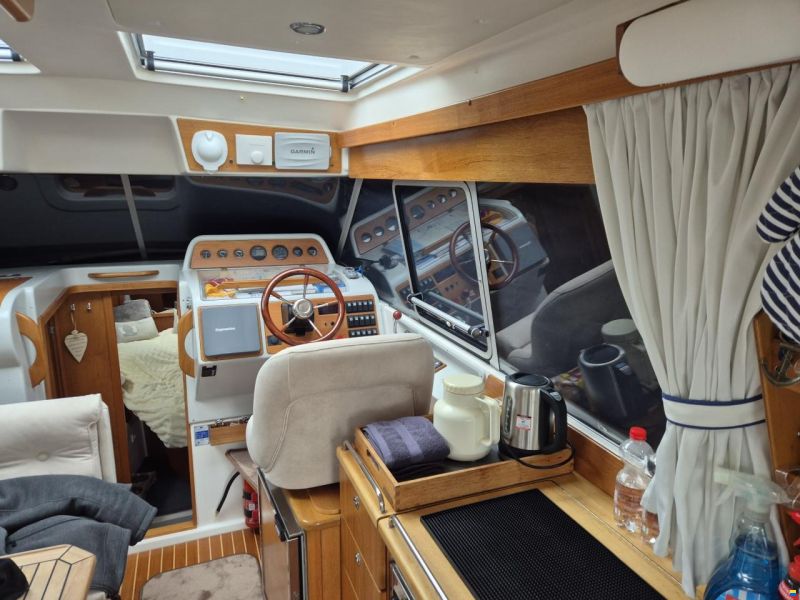 Nimbus 320 Coupe