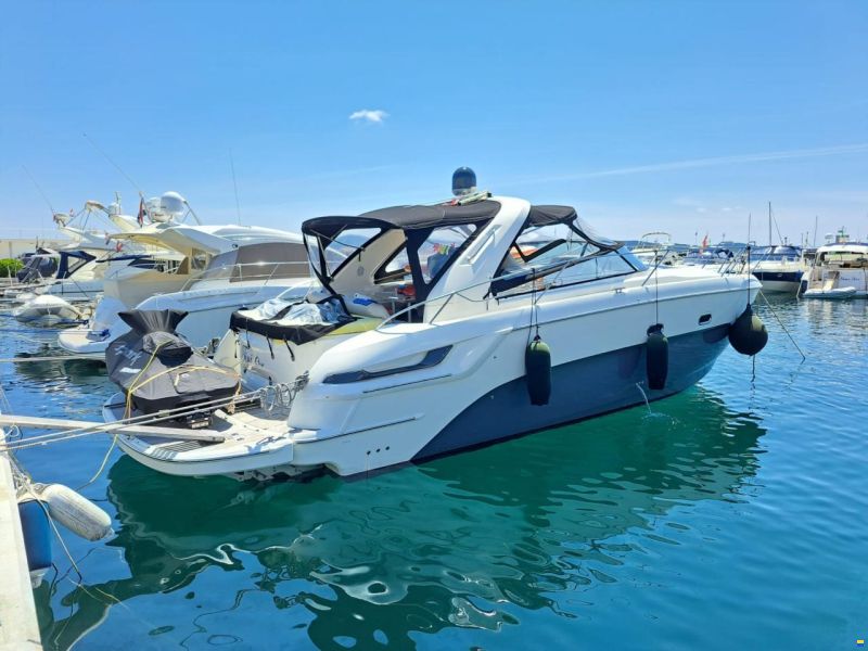 Bavaria Sport 38
