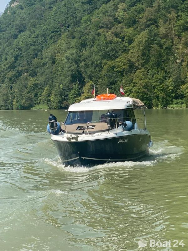 Jeanneau Merry Fisher 795
