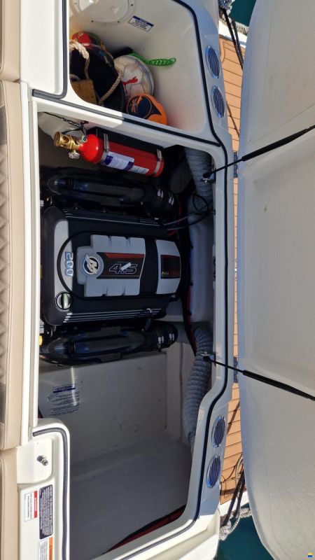 Bayliner VR4